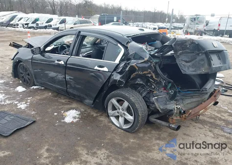 2010 Honda Accord 2.4 Ex-L z USA, uszkodzony, nr VIN 1HGCP2F85AA118351